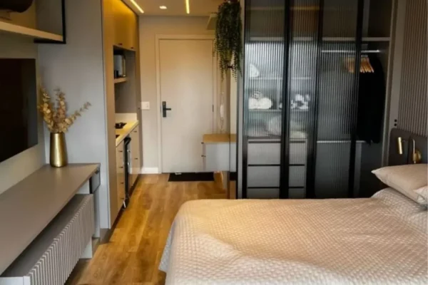 APARTMENT (1)